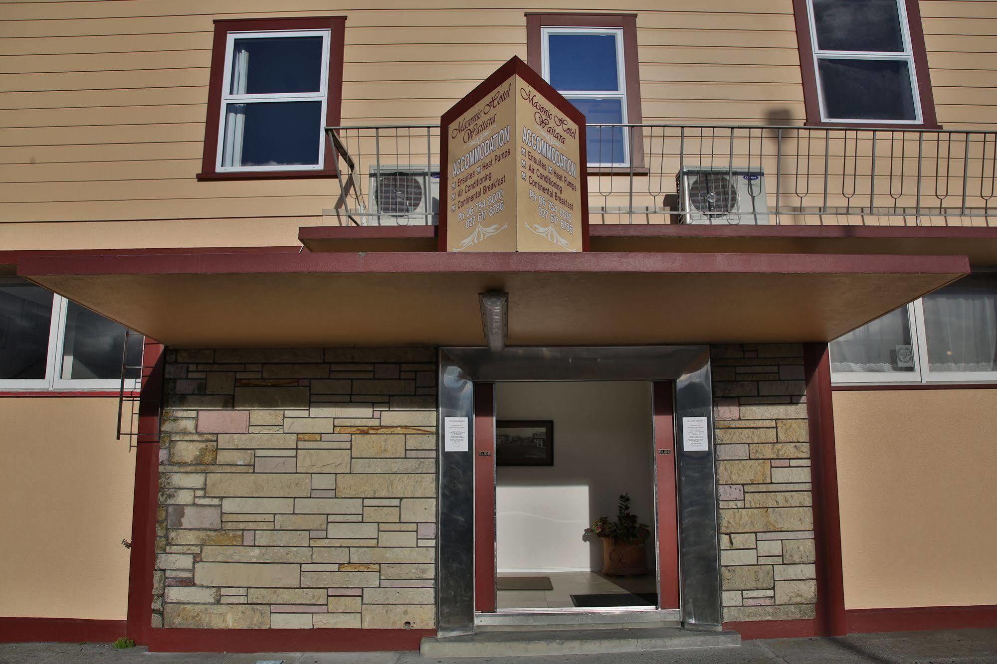 Masonic Hotel Waitara Exterior photo